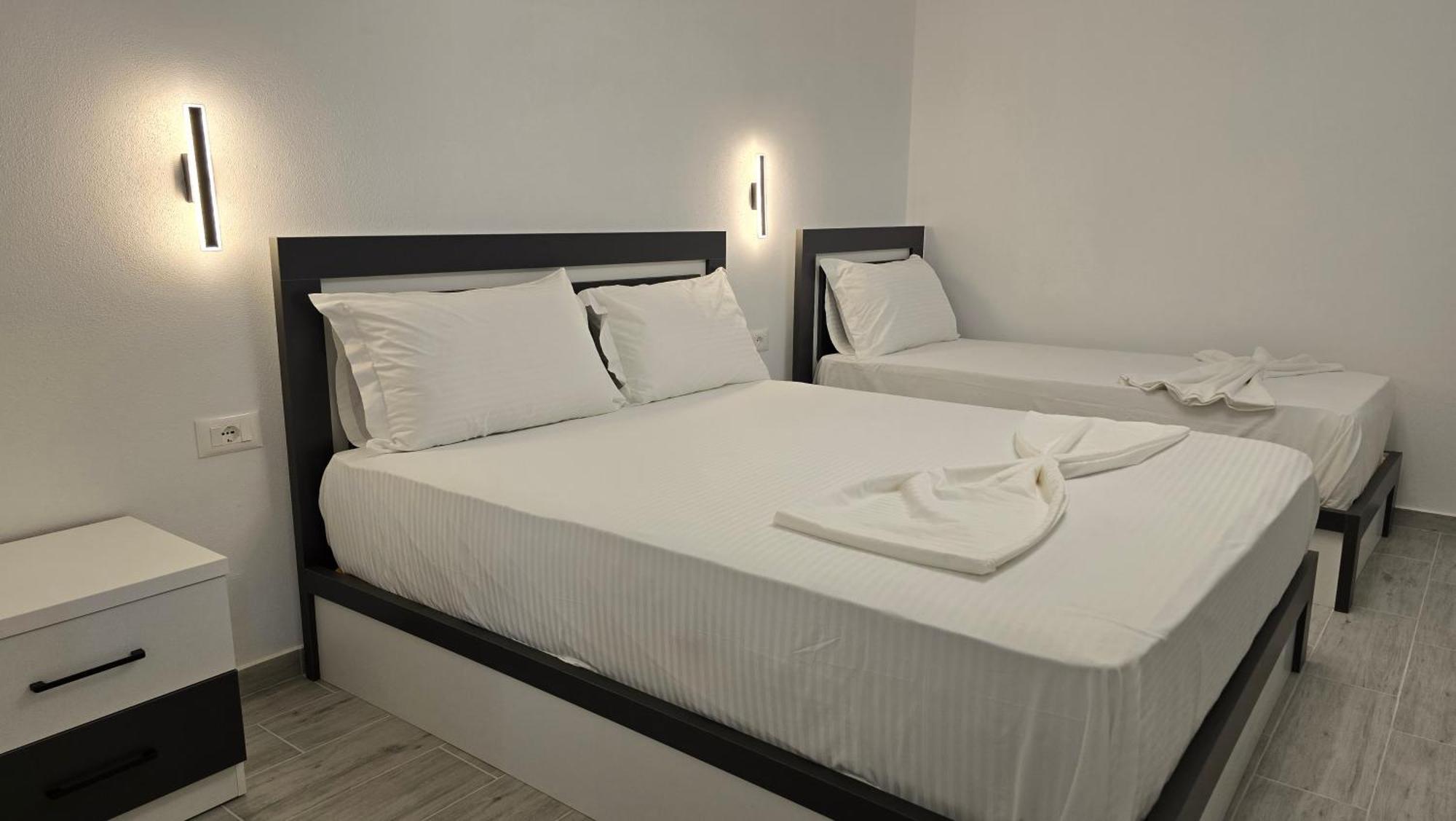 Guest House Pogradeci 외부 사진